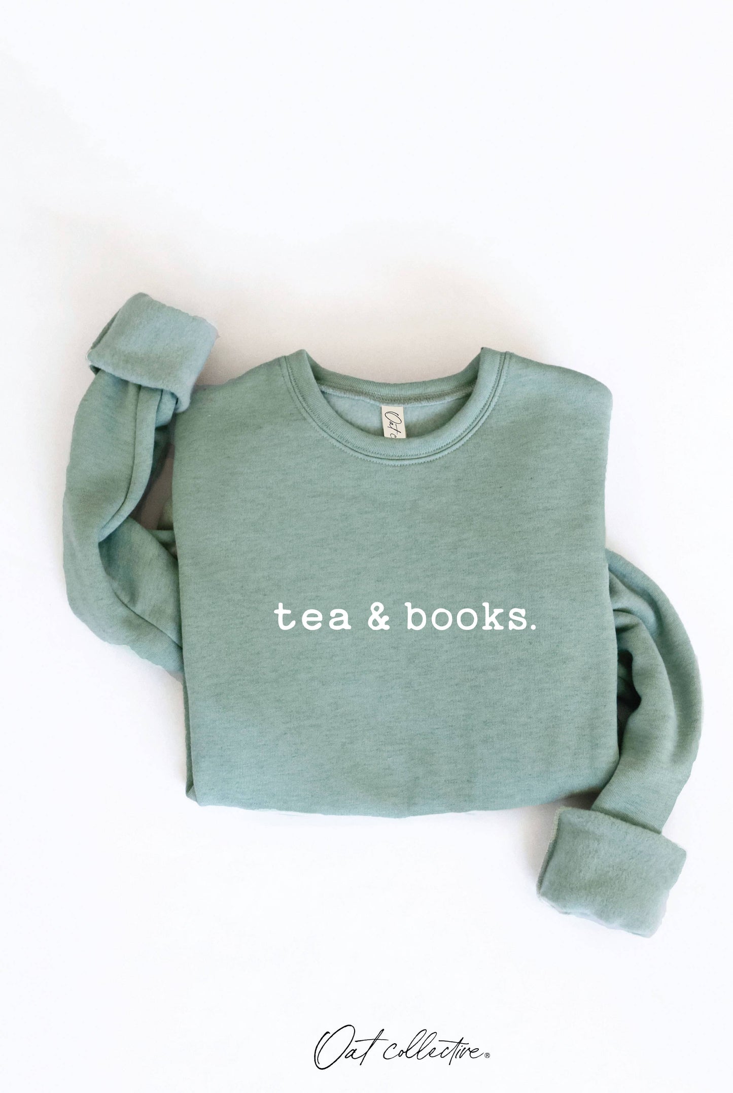 TEA AND BOOKS Graphic Sweatshirt