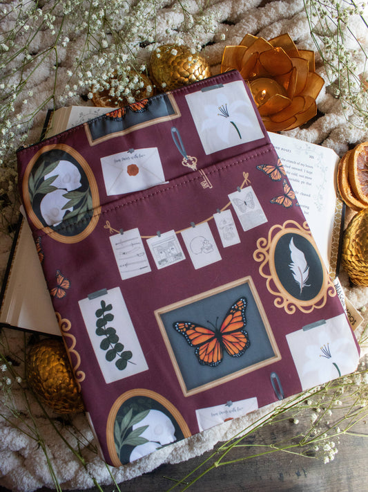 Book / Tablet Sleeve | Dark Academia