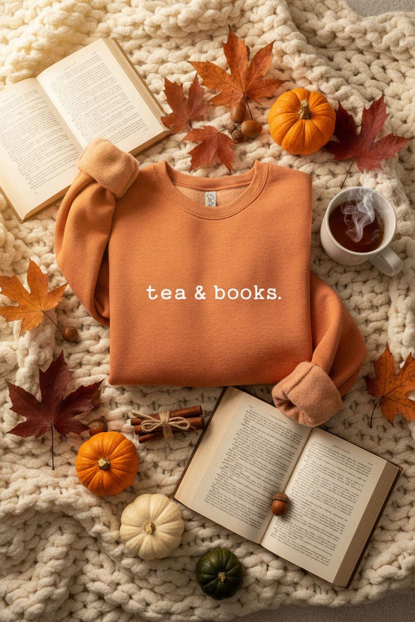 TEA AND BOOKS Graphic Sweatshirt