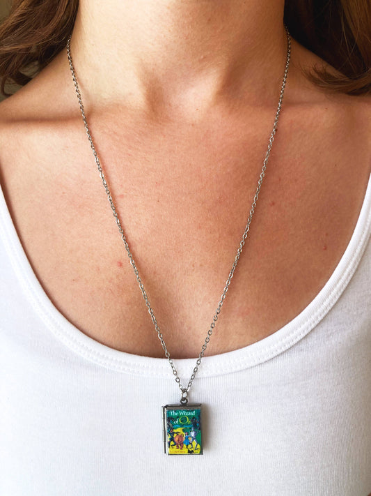 Book Locket The Wizard of Oz: Stainless Steel