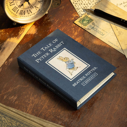 'The Tale of Peter Rabbit' by Beatrix Potter 1902 Passport/Notebook Wallet