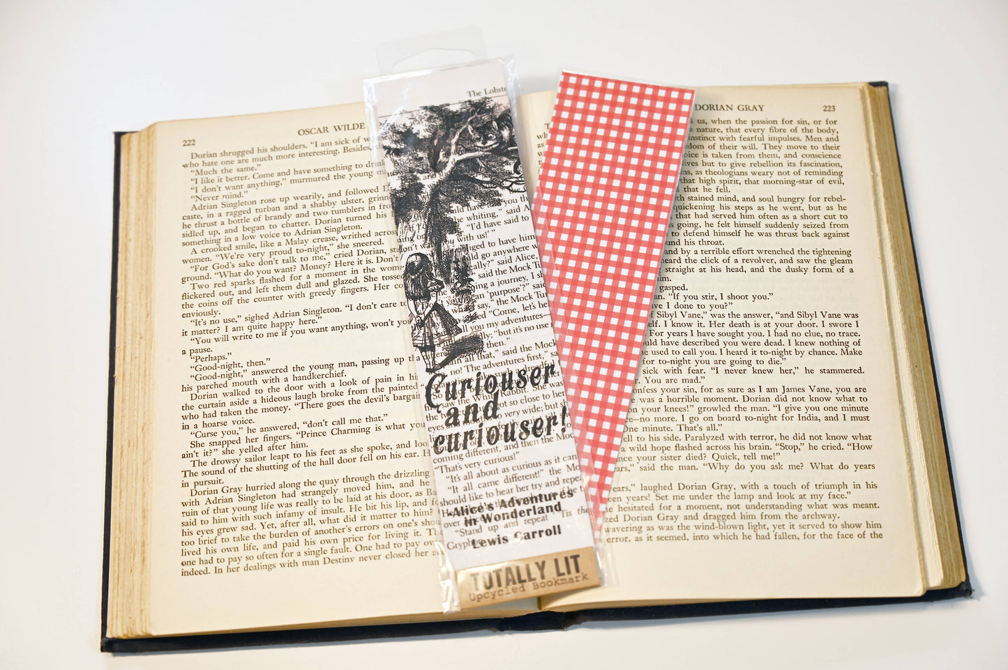 Totally Lit Bookmark- Alice in Wonderland