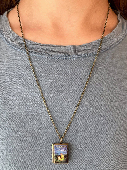 Book Locket Nancy Drew Secret of the Old Clock: Bronze
