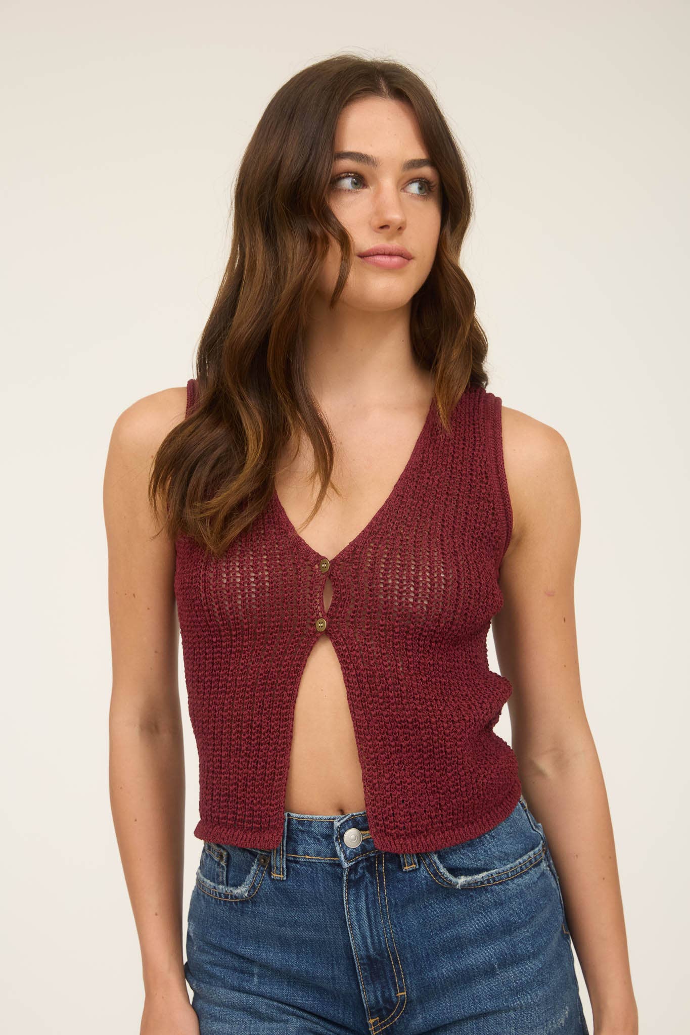 V NECK FRONT BUTTON CROCHET KNIT VEST