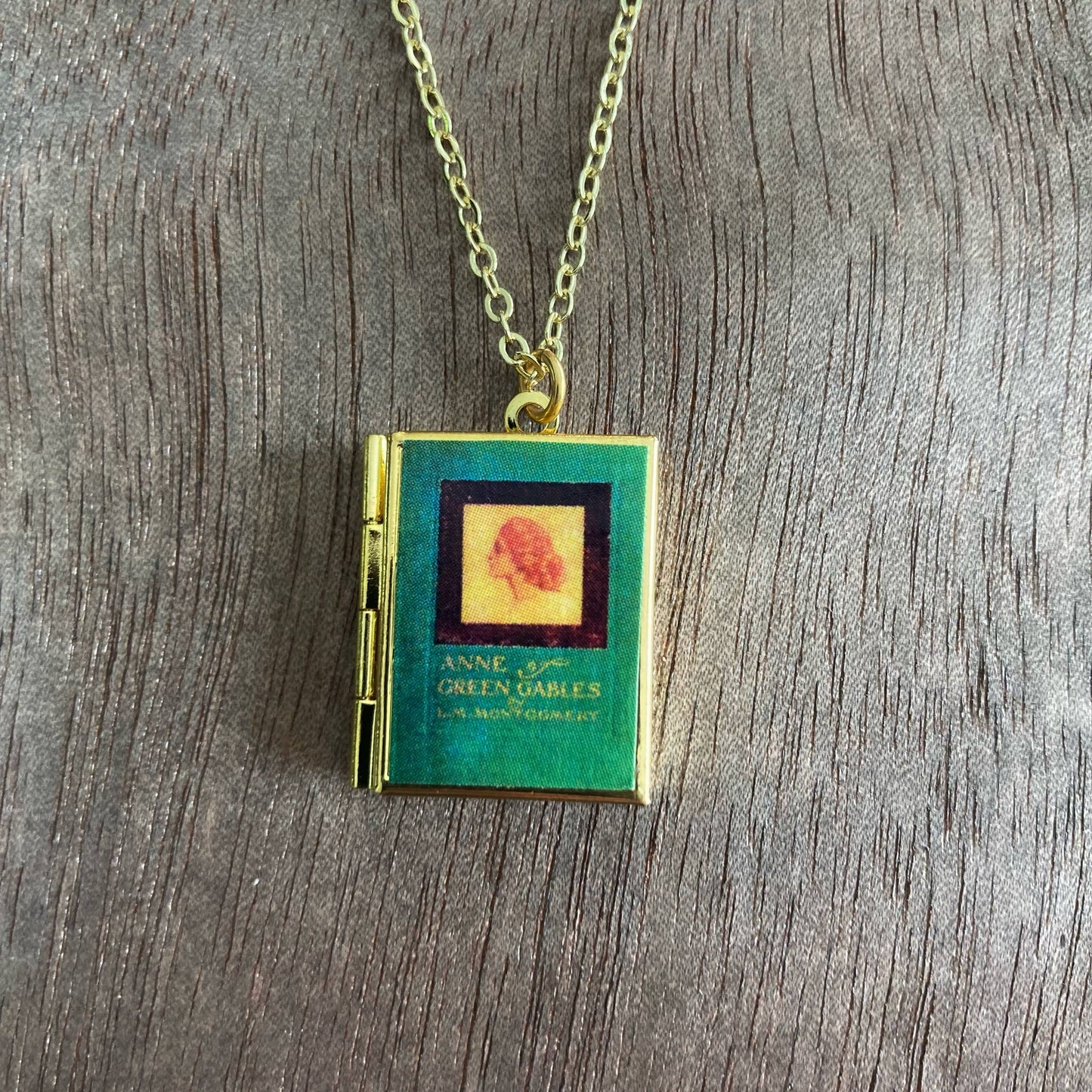 Book Locket Anne of Green Gables - Green First Edition: Brass