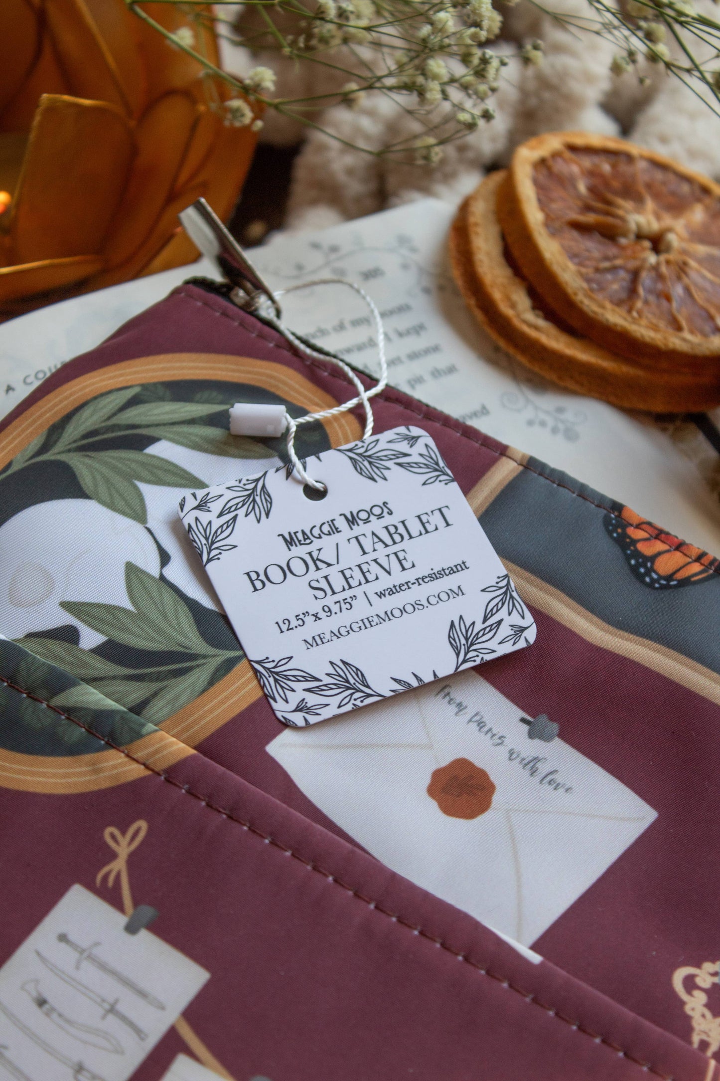 Book / Tablet Sleeve | Dark Academia