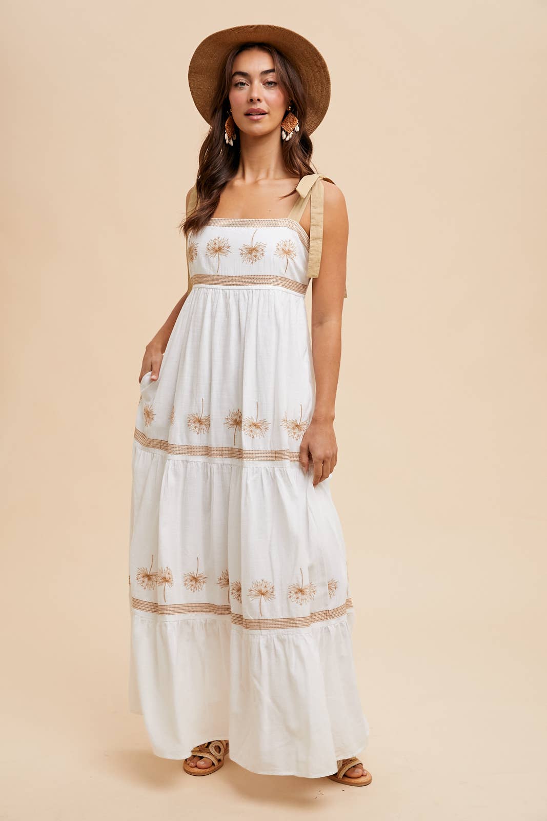 EMBROIDERED MAXI DRESS