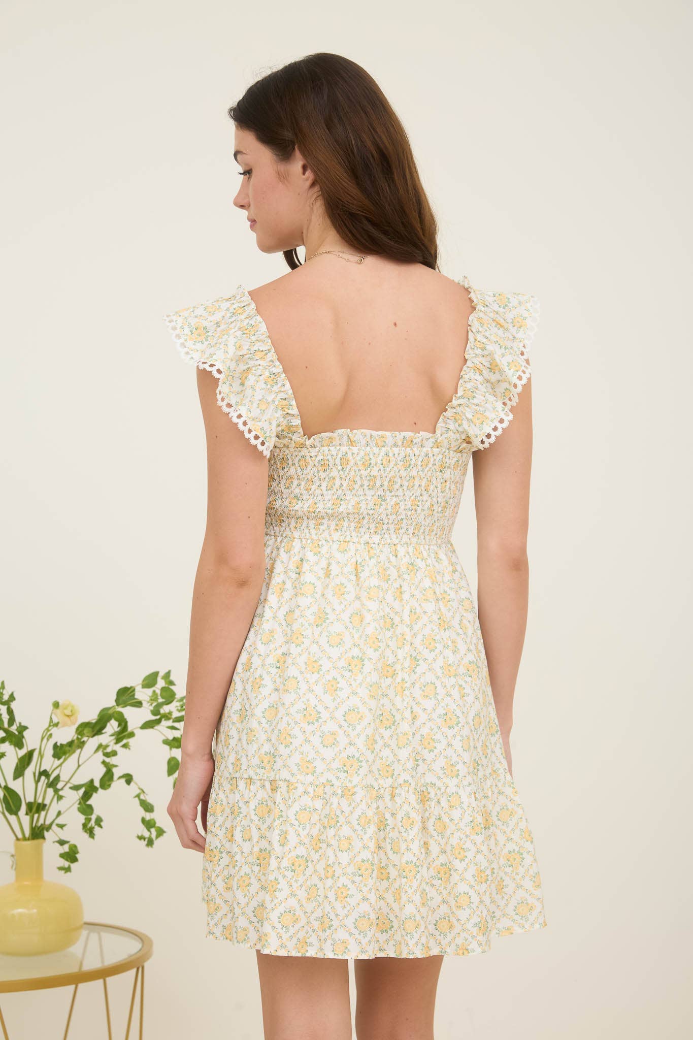 FLORAL TRELLIS PATTERN SMOCKED MINI DRESS