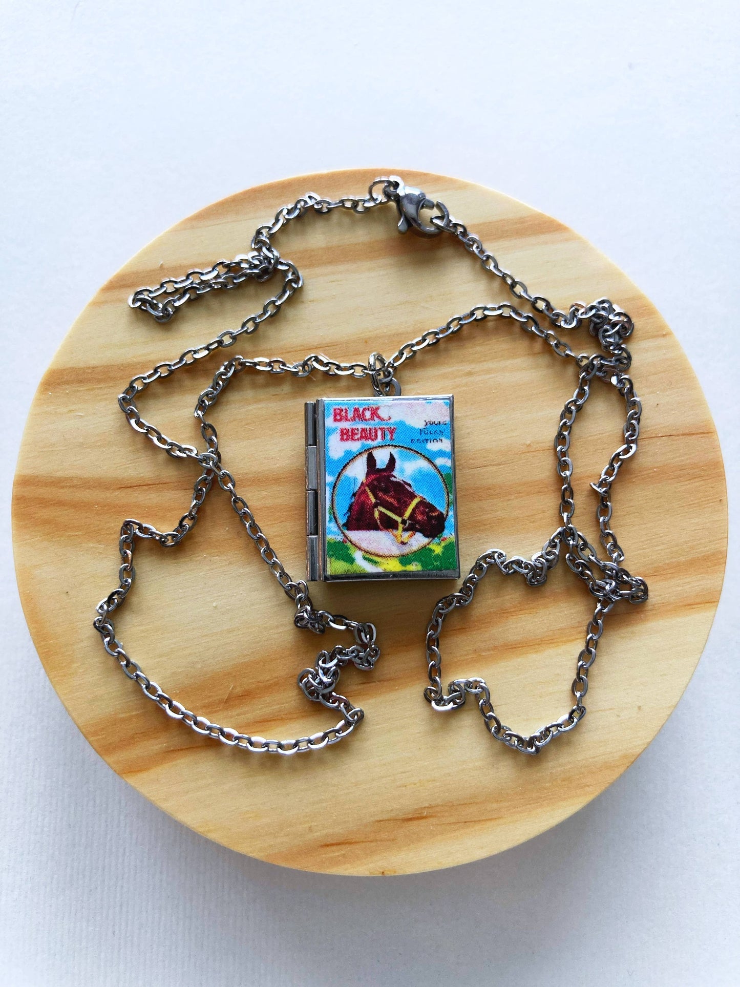 Book Locket Black Beauty: Stainless Steel