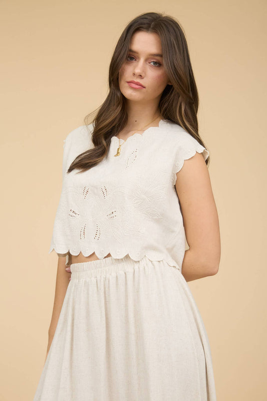 EYELET EMBROIDERY DETAIL SCALLOPED CROP TOP