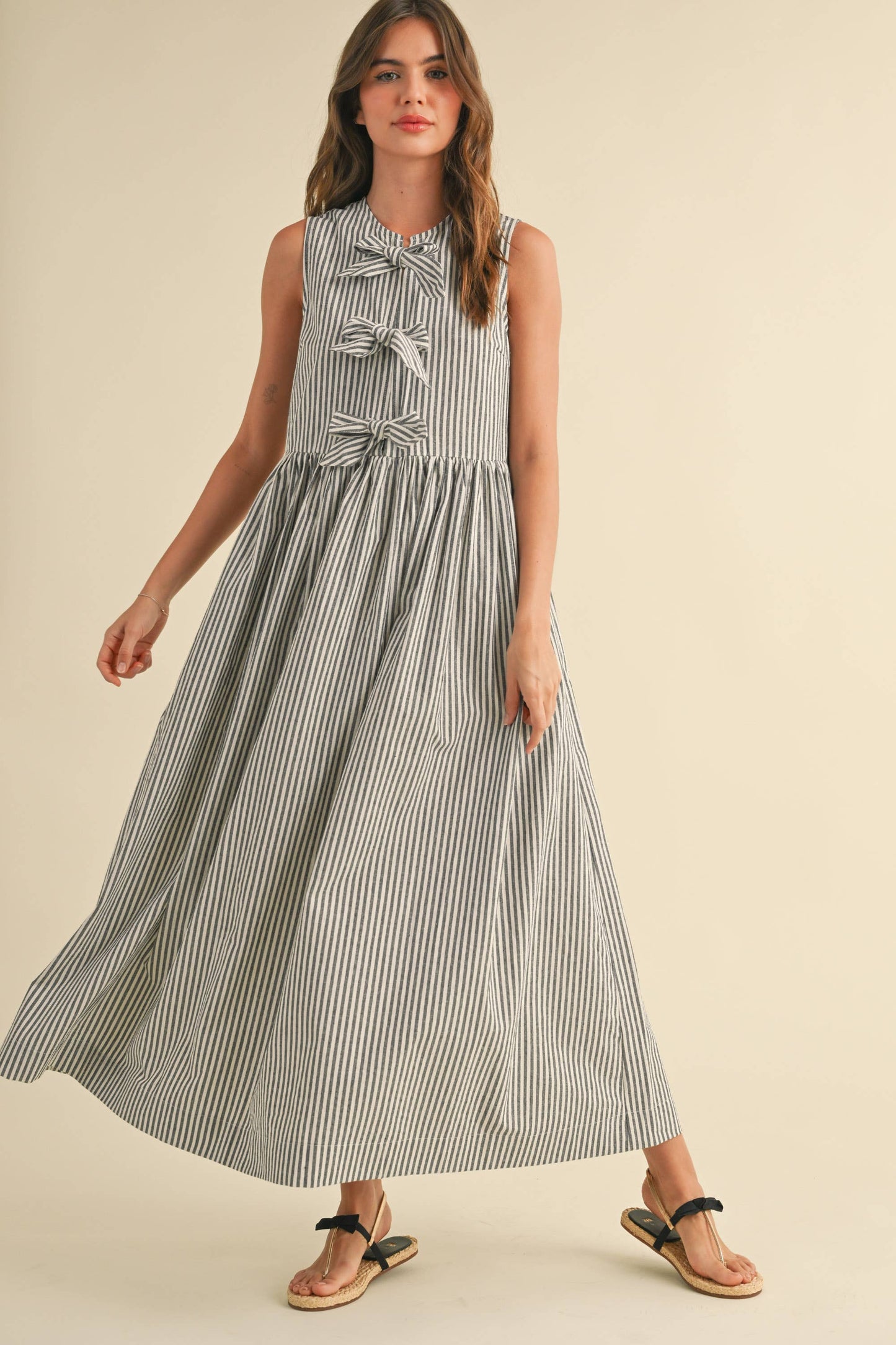 WEEKEND STRIPE FABRIC BOW TIE FRONT DRESS