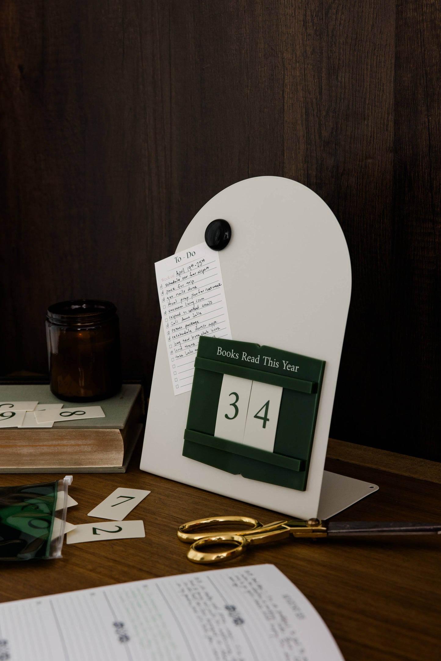 Book Tracker Magnet