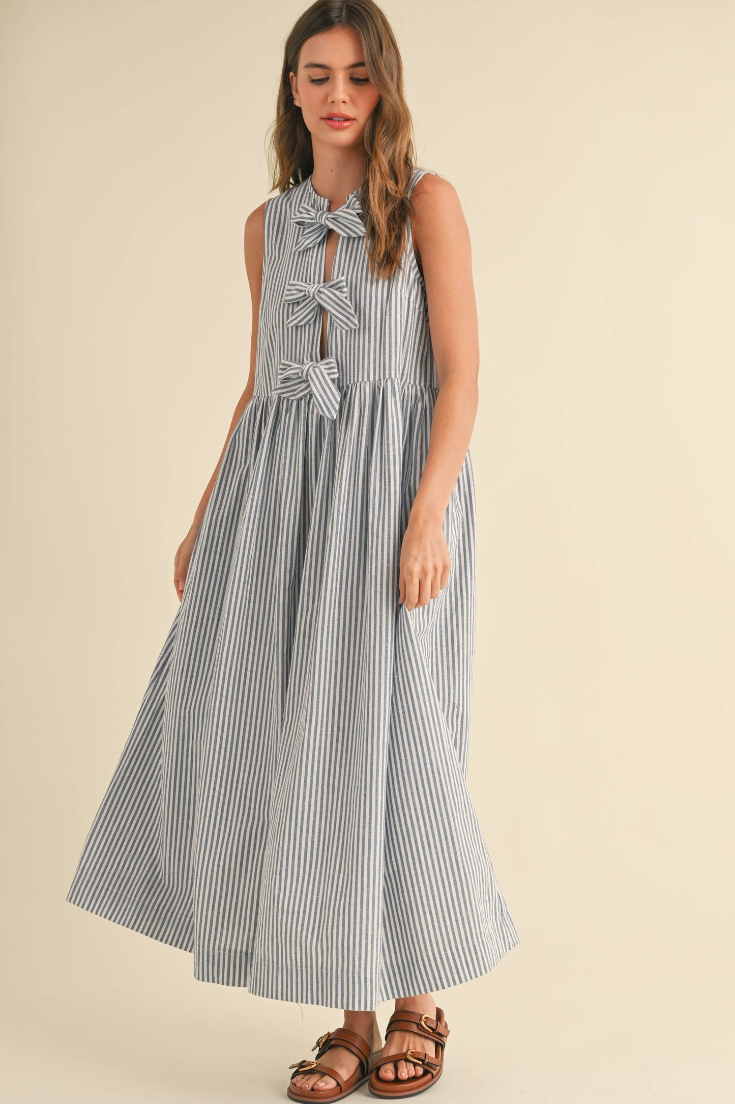 WEEKEND STRIPE FABRIC BOW TIE FRONT DRESS