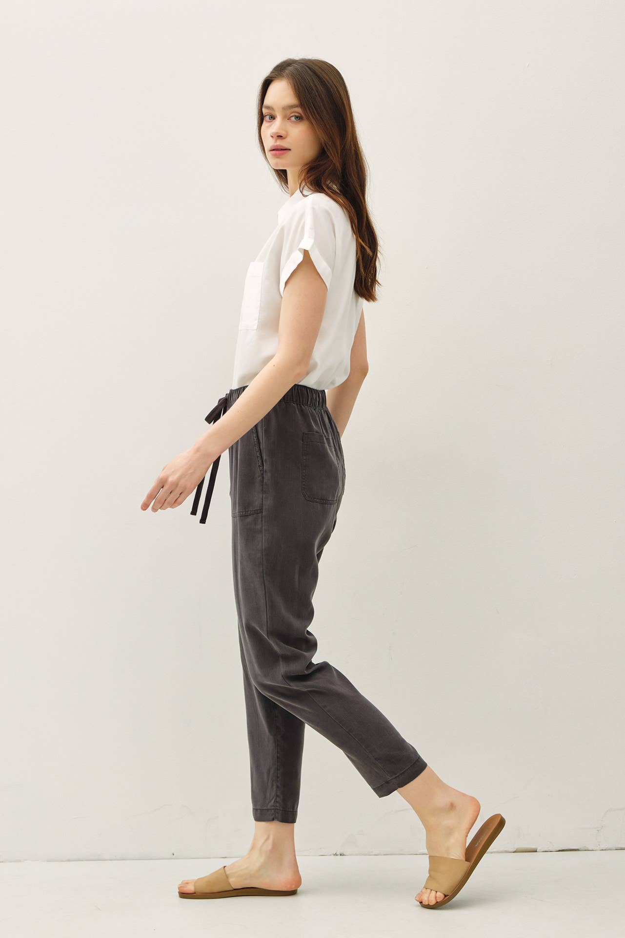 TENCEL TAPERED PANTS
