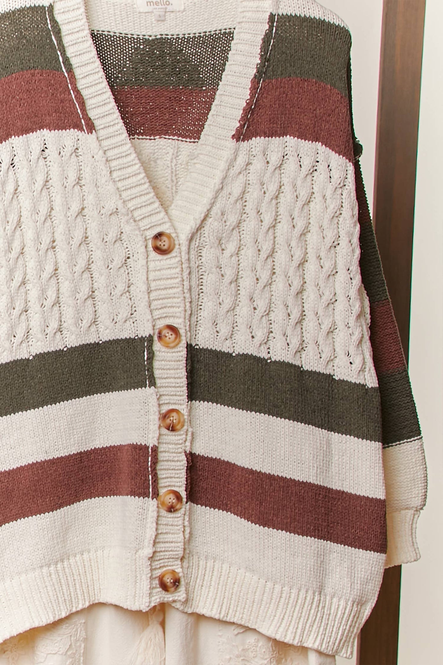 ColorBlock V Neck Knit Cardigan with Patch Detail