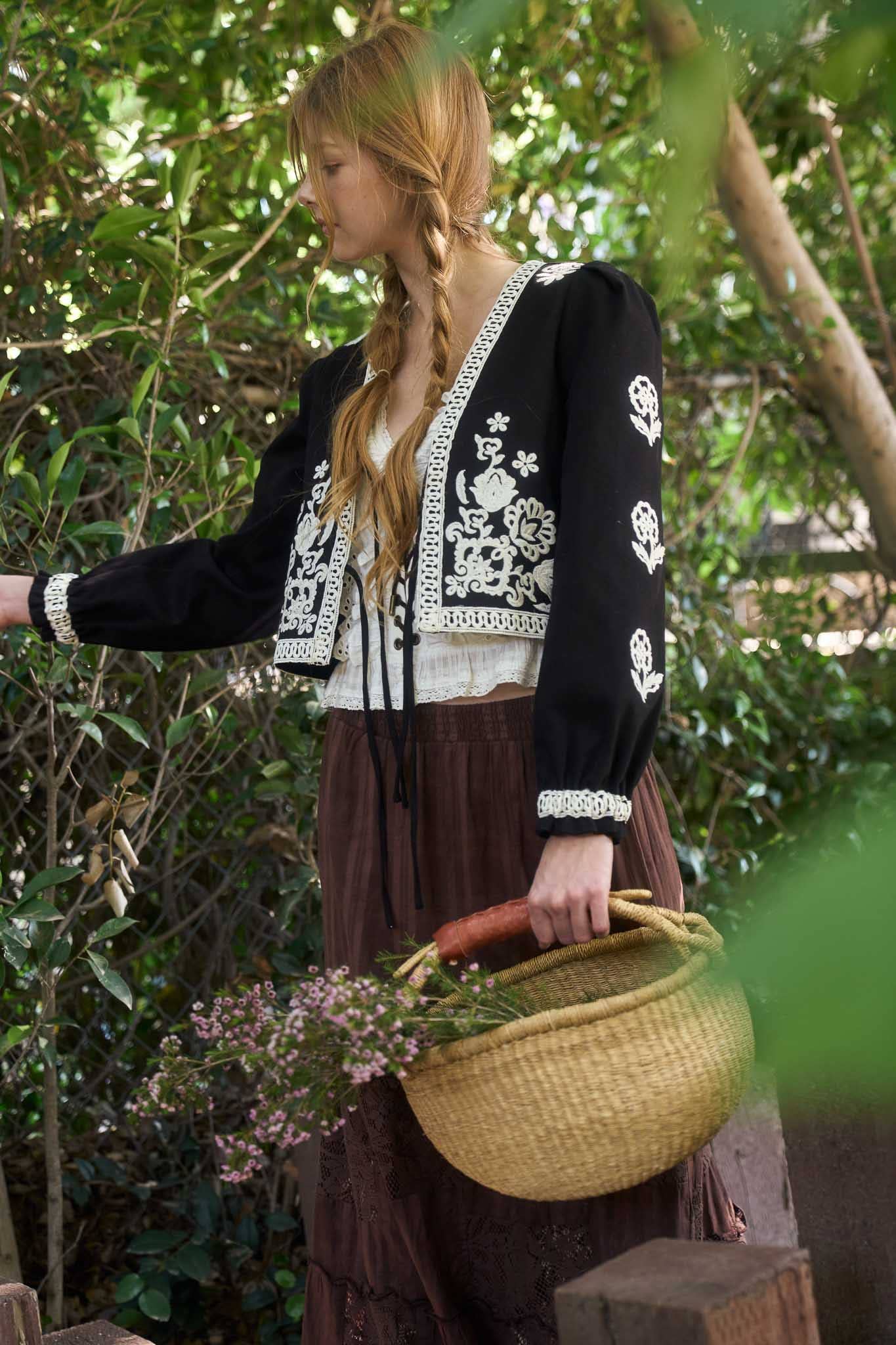 EMBROIDERY DETAIL FRONT TIE LONG SLEEVE JACKET