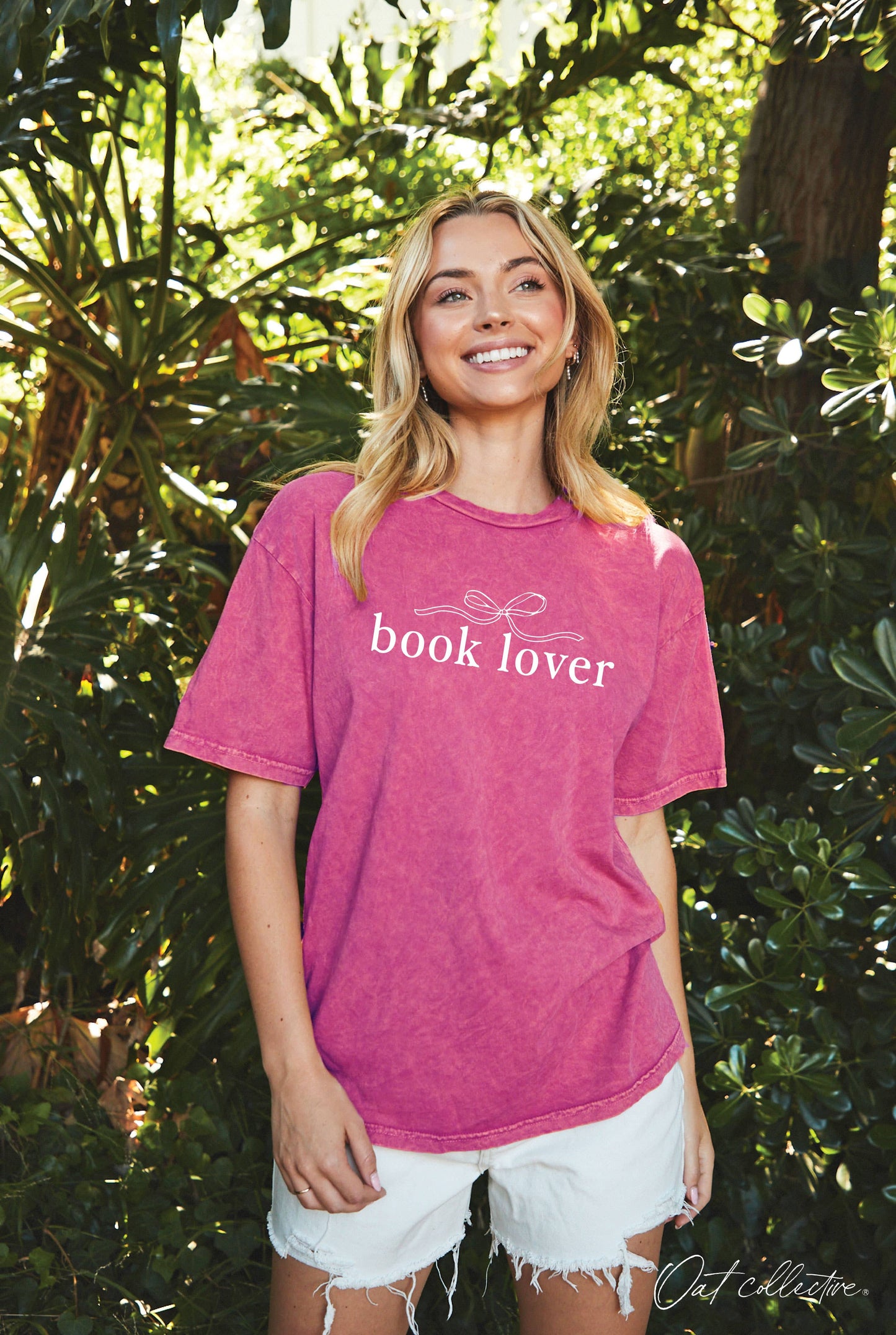 BOOK LOVER Mineral Washed Graphic Top