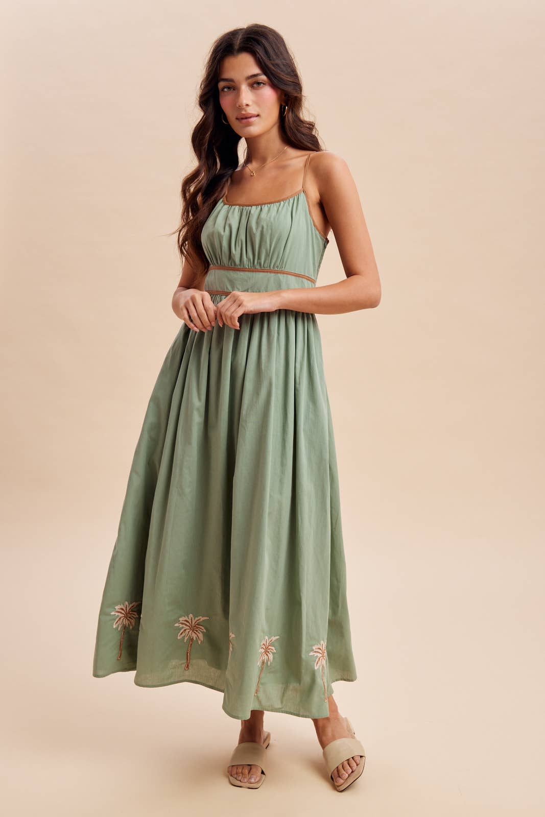 EMBROIDERED CONTRAST SLEEVELESS MAXI DRESS