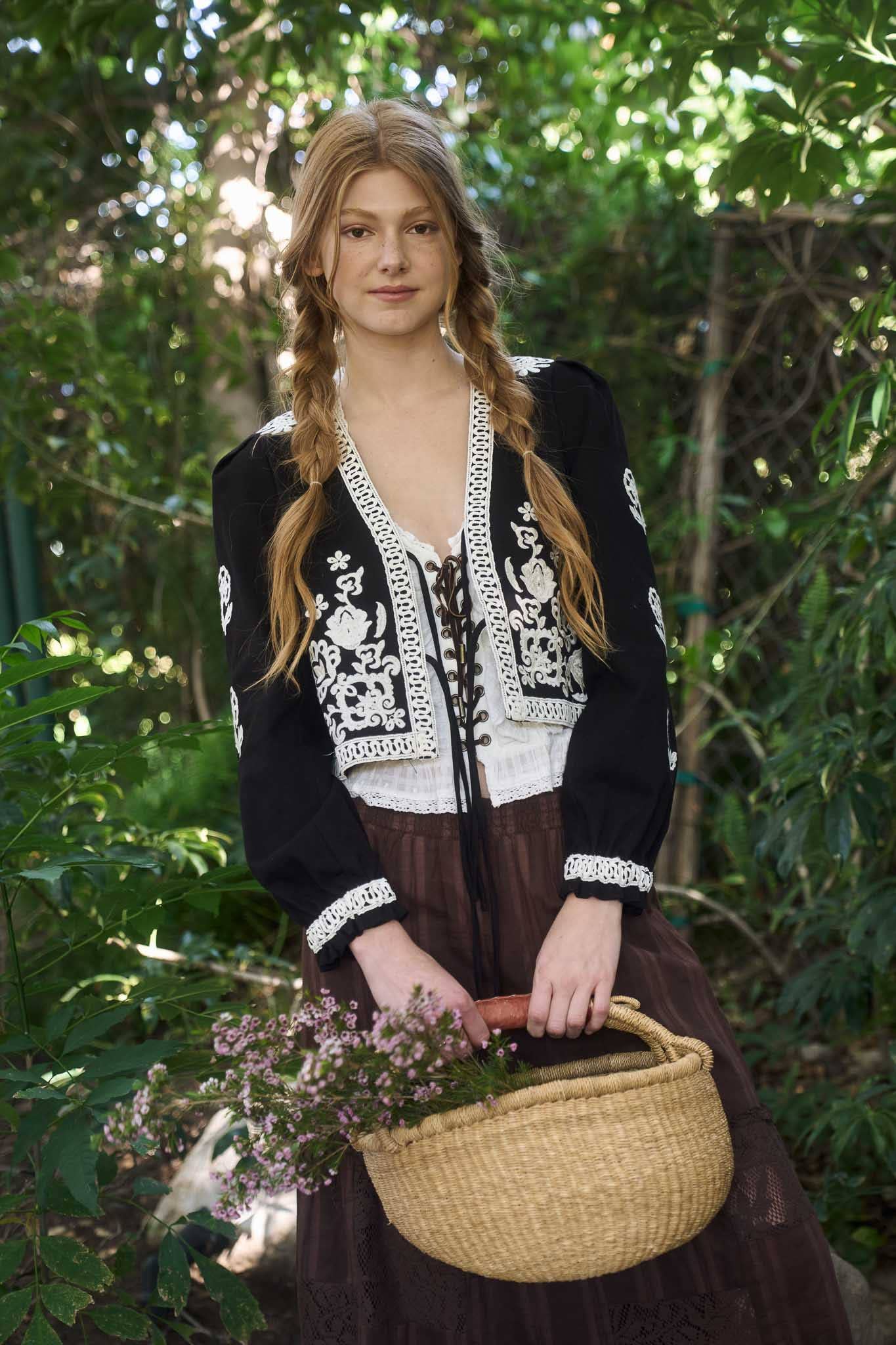 EMBROIDERY DETAIL FRONT TIE LONG SLEEVE JACKET