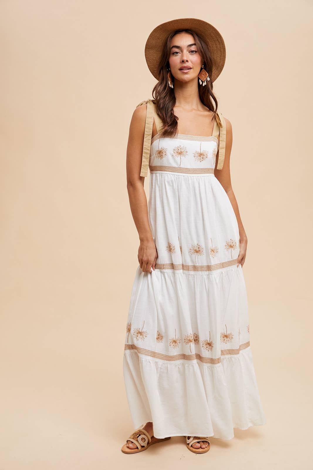 EMBROIDERED MAXI DRESS