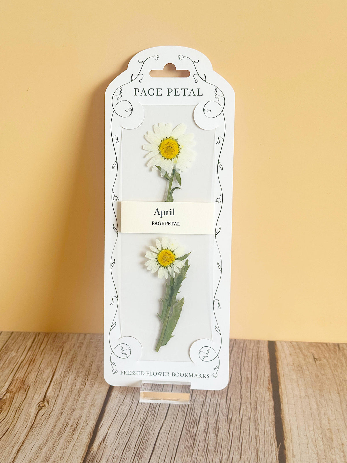April Daisy Bookmark | Birth Month Flower Gift