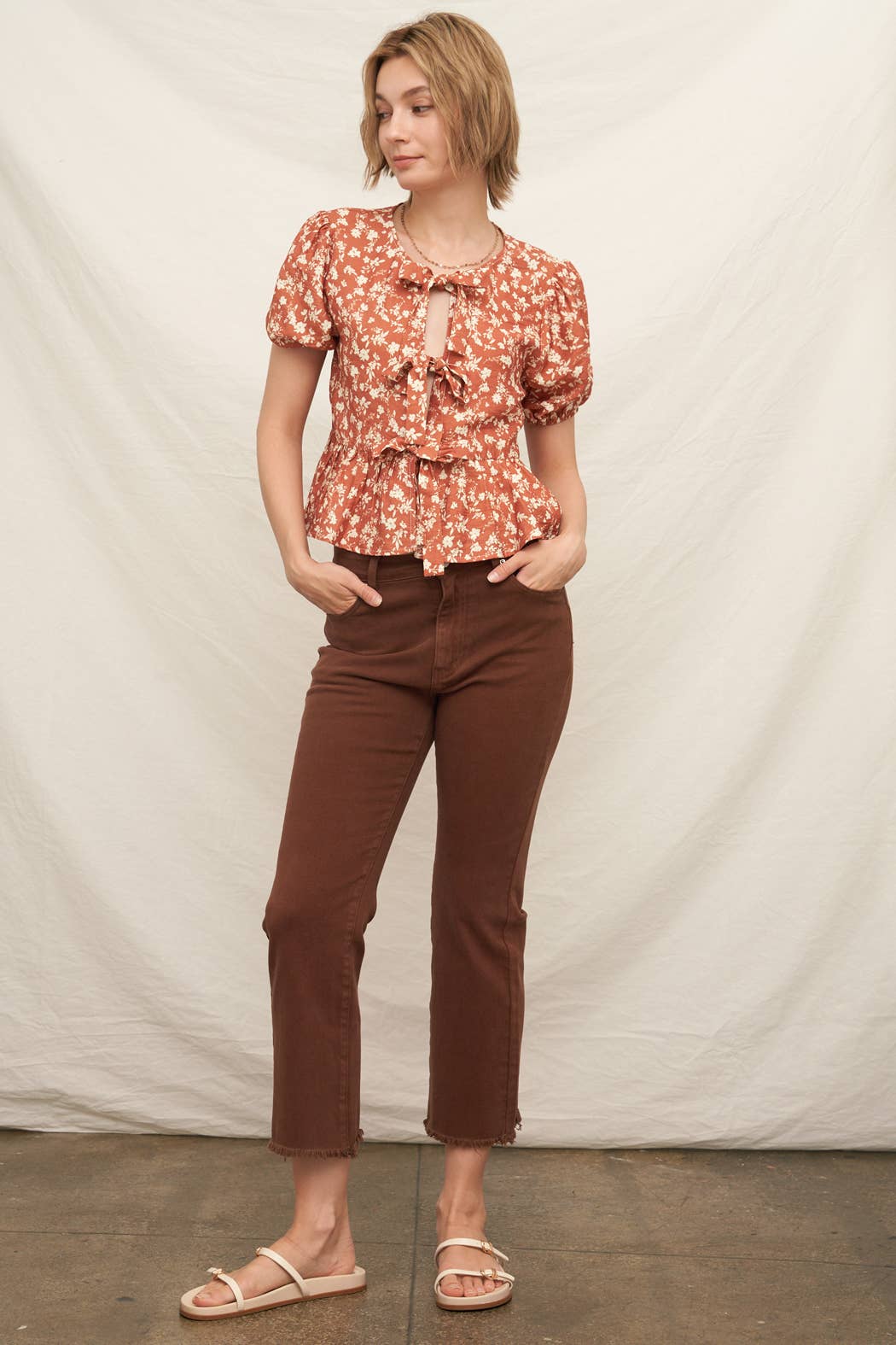 Floral Print Puff Sleeve Peplum Ribbon Top