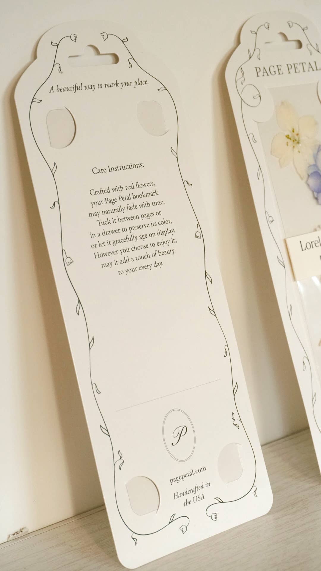 April Daisy Bookmark | Birth Month Flower Gift