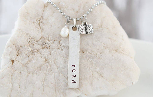 Read Necklace